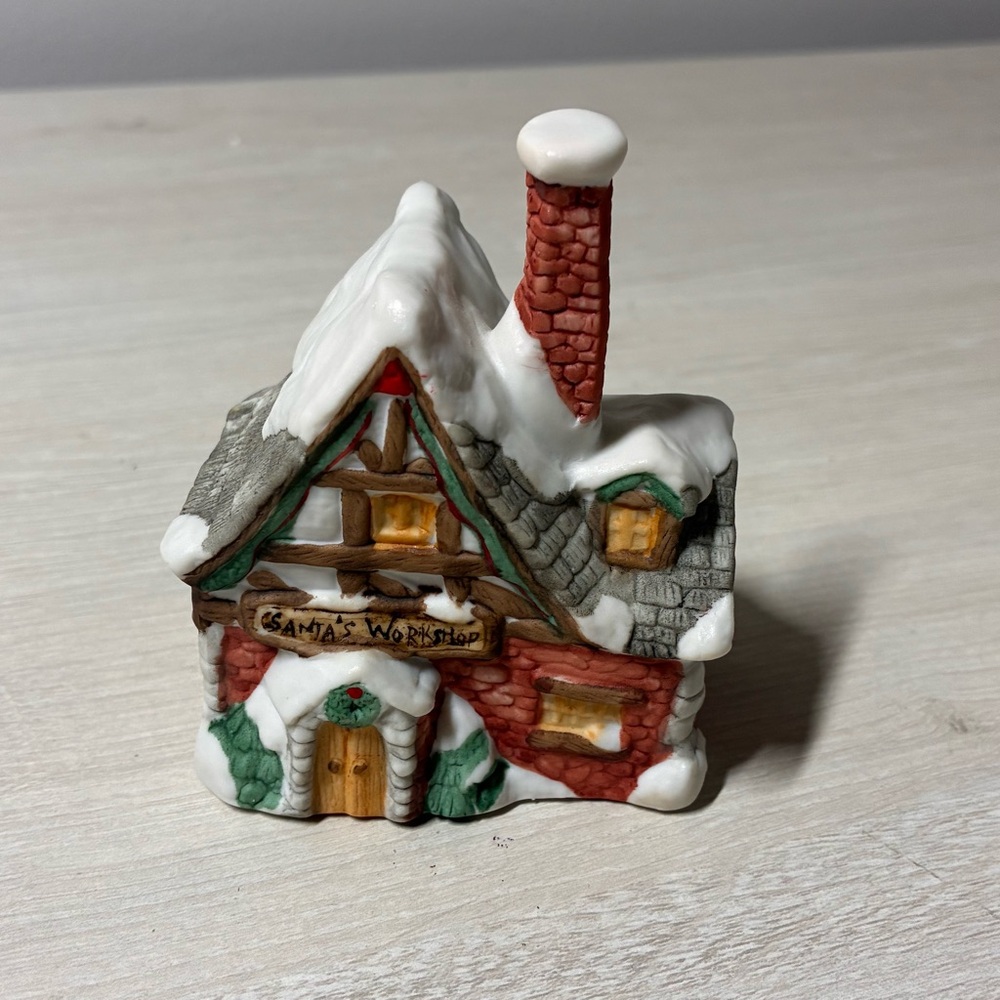 Vintage Willitts 1987 Santa’s Workshop Ceramic Christmas Bell Holiday Decor